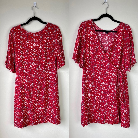 Sanctuary girl on fire floral wrap dress - Picture 2 of 6